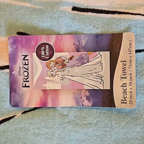 NWT Disney Bundle: FROZEN Elsa Anna Beach Towel, Doll Toy, PRINCESS Sunglasses - Picture 2 of 14